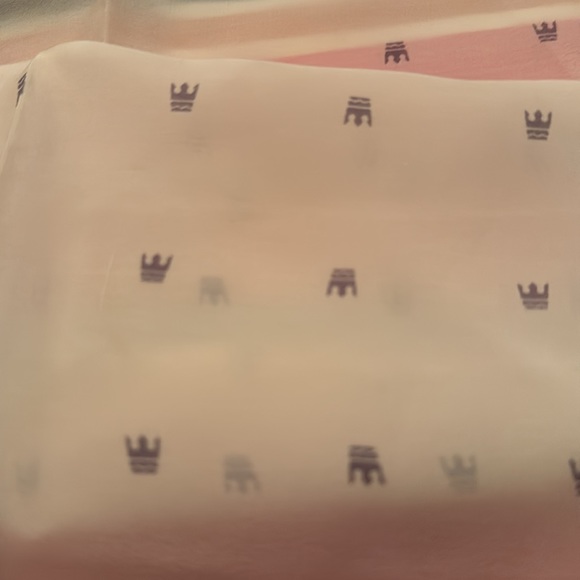 💯% Silk Scarf Royal Cruise line (OLCC-AF) Red White Blue Gold - Picture 7 of 7